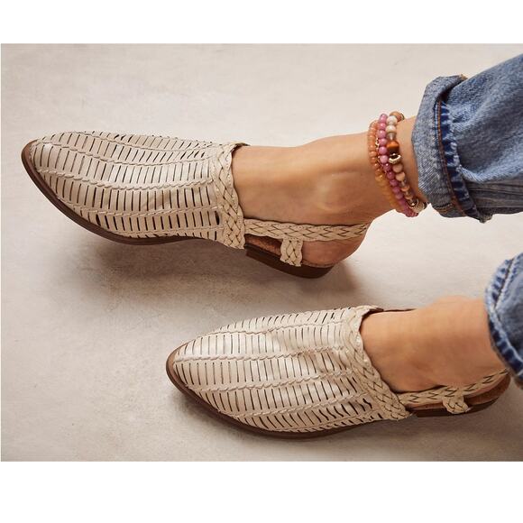 Kelsi Dagger Brooklyn Spencer Slingback Mule Macaroon Cream 10 - Picture 11 of 11